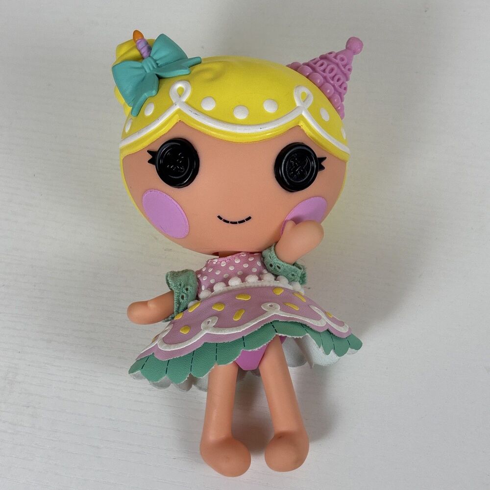 Lalaloopsy 7" Celebration Candle Wishes Slice O Cake Doll Little Sister 2014